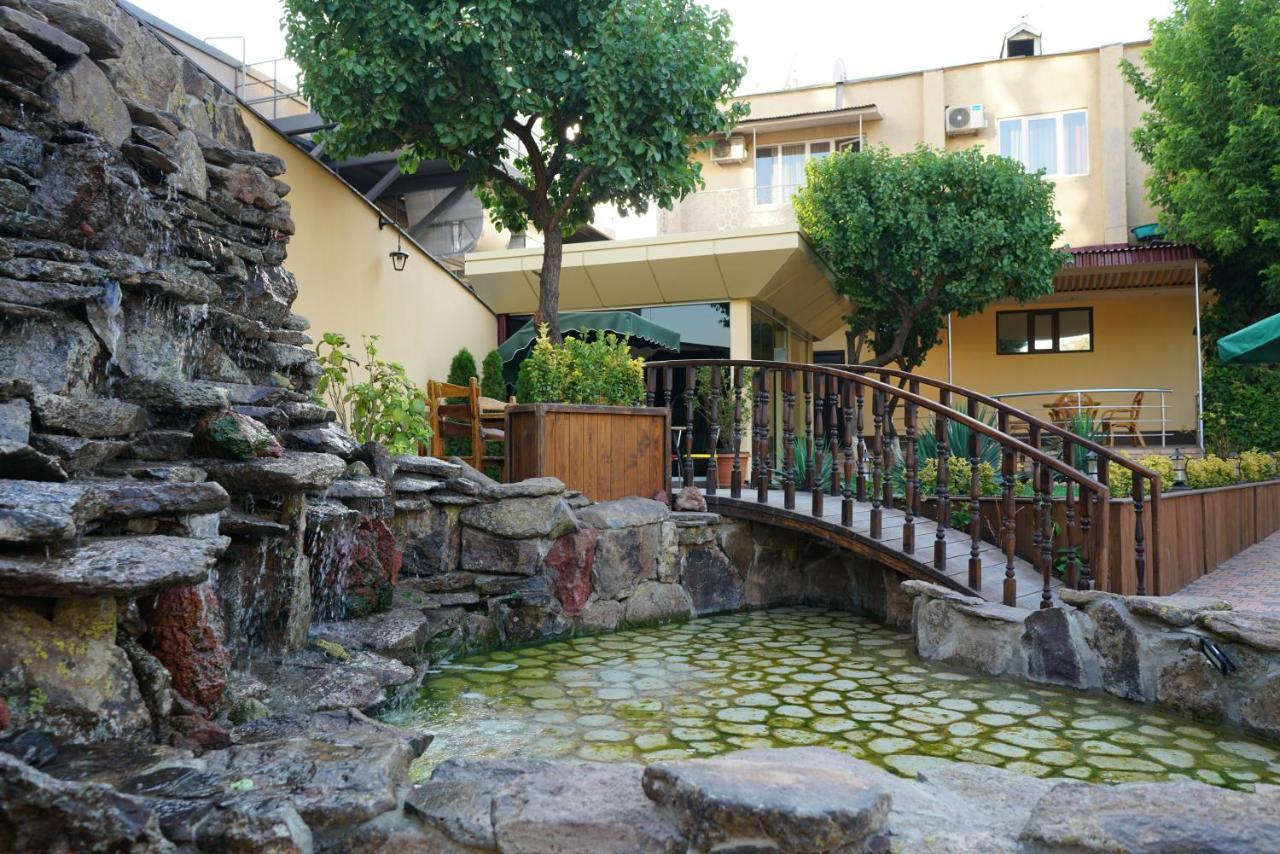 Elko Hotel Erywań Zewnętrze zdjęcie