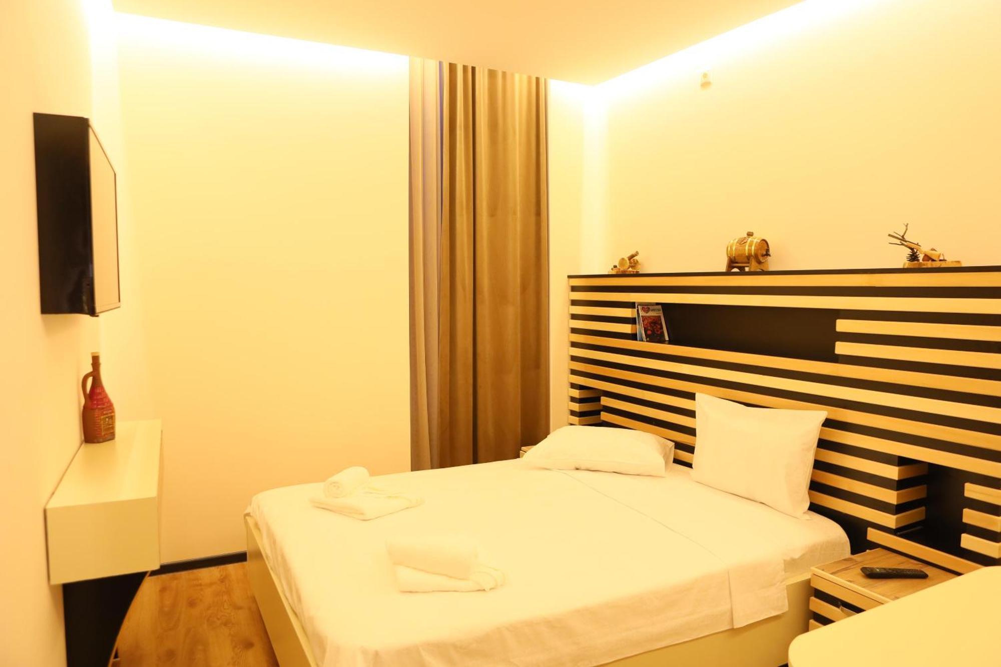 Elko Hotel Erywań Zewnętrze zdjęcie