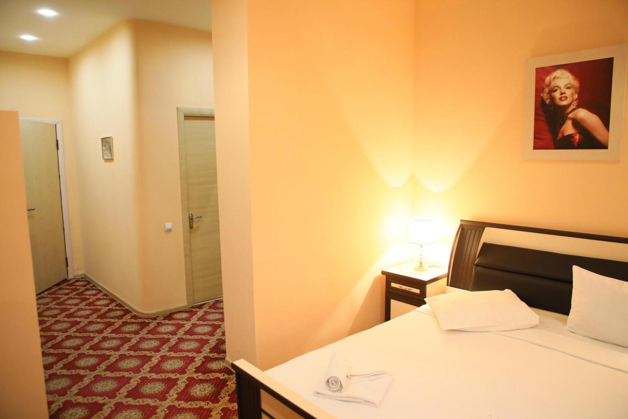 Elko Hotel Erywań Zewnętrze zdjęcie