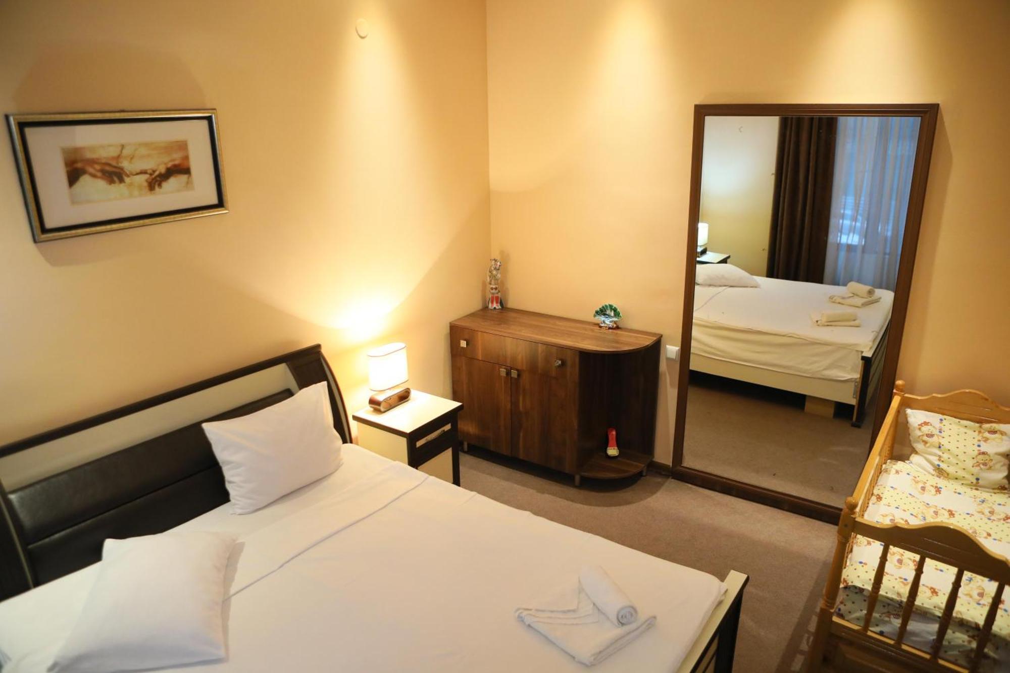 Elko Hotel Erywań Zewnętrze zdjęcie