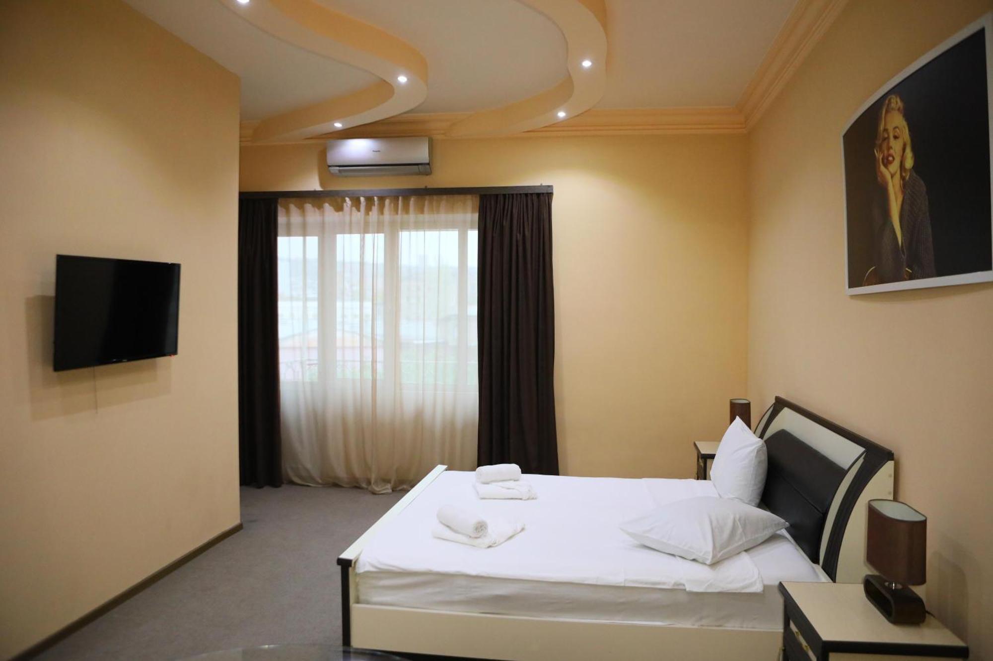 Elko Hotel Erywań Zewnętrze zdjęcie