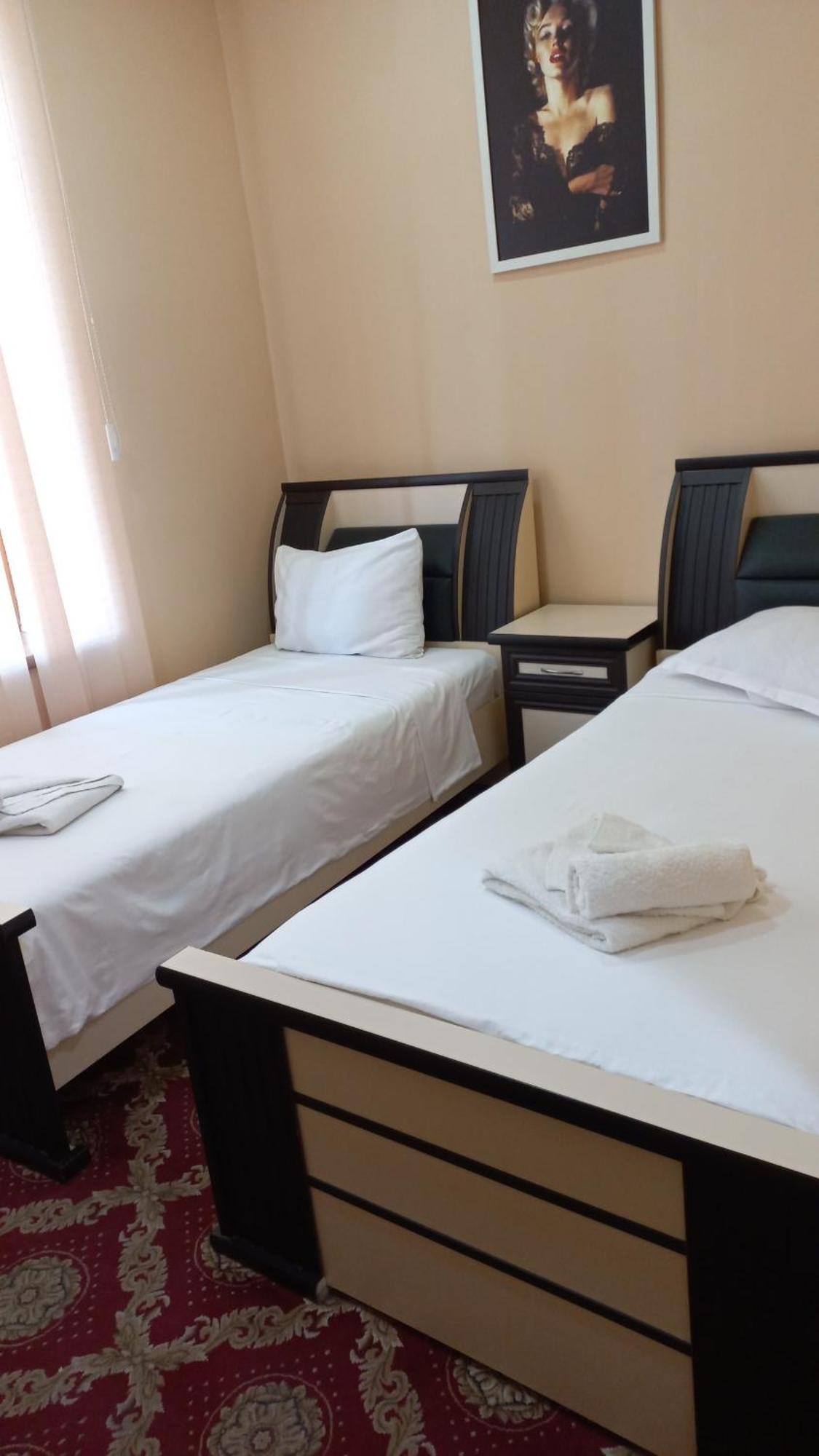 Elko Hotel Erywań Zewnętrze zdjęcie